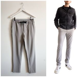 CHUBBIES Men's Everywear Performance Pants Worlds Grayest Small Gray